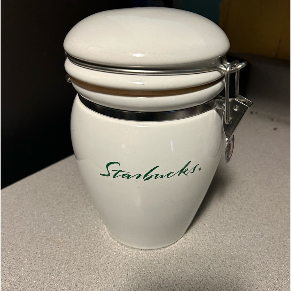 STARBUCKS SEALABLE CONTAINER